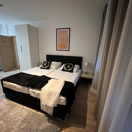 Alpha Otel