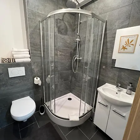 Alpha Otel