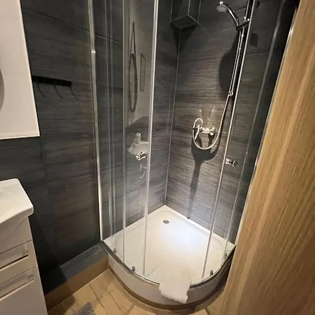 Alpha * בקנאנג